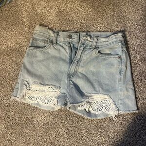 American Eagle light wash ripped jean shorts.